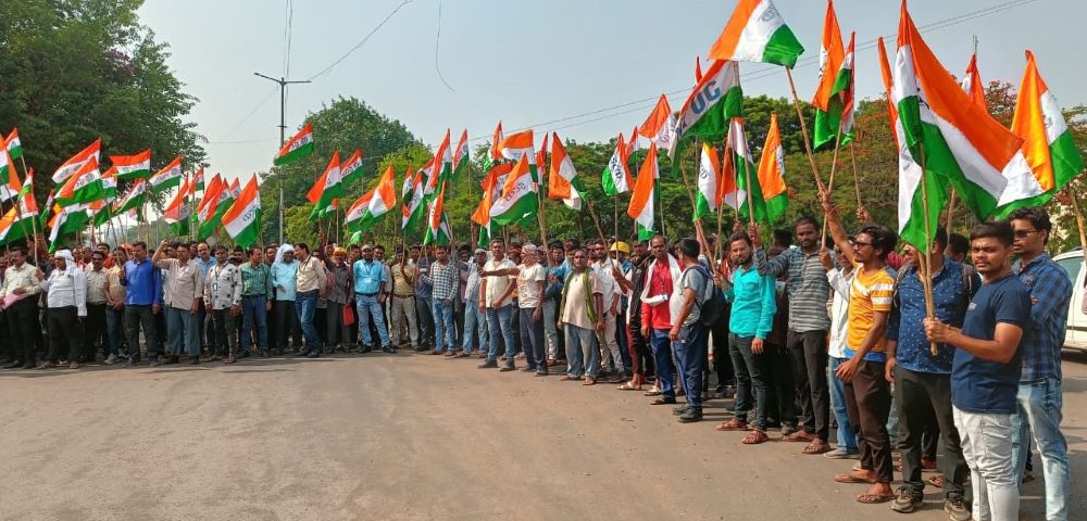 SAIL AWA workers are not getting Rs 1400, commotion at Murga Chowk, dispute at the main gate