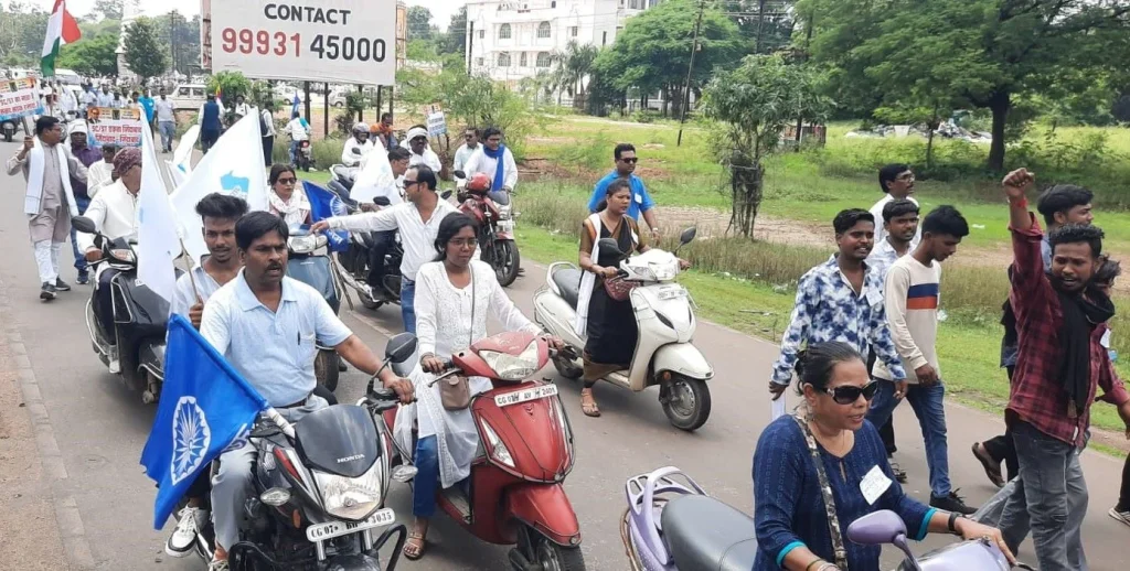 Bharat Bandh: Employees of Bhilai Steel Plant also participated in the rally, read the report on SC-ST reservation, creamy layer