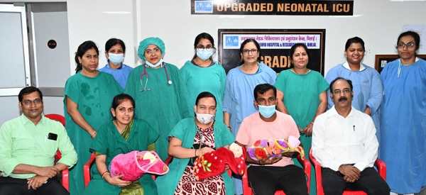 3 children born together in Bhilai Steel Plant Sector 9 Hospital, treatment with kangaroo mother care