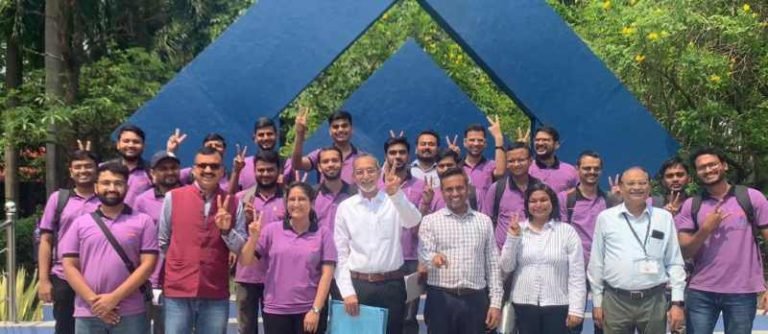 MTT-of-Bokaro-Steel-Plant-is-learning-technology-to-increase-the-quality-of-production