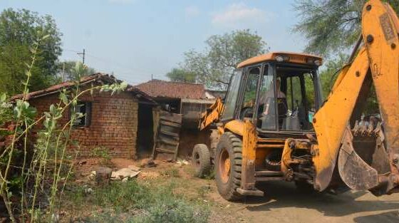 Many illegal constructions along with brick kiln built on 9.5 acres of BSP land demolished, land worth Rs 12 crore freed from encroachment