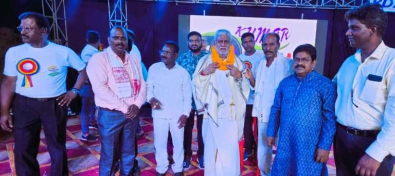 Prem-Prakash-Pandey-reached-the-house-of-Bhilai-residents-living-in-Akkupalli-Andhra-Pradesh…