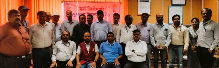 Officers-and-employees-of-SAIL-BSP-Power-Zone-honored-with-Shiromani-Puraskar