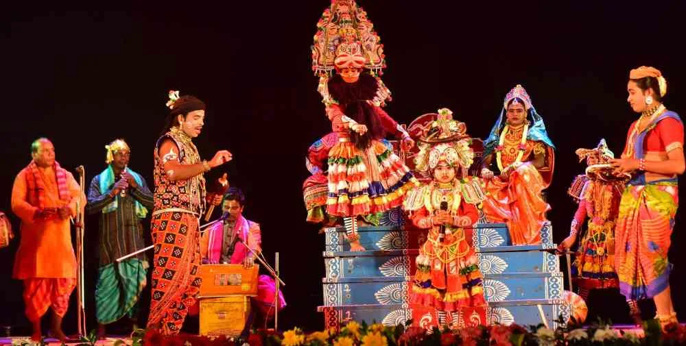 अमृत युवा कलोत्सव: संगीत, नृत्य और नाटक की जुगलबंदी ने दर्शकों को किया मंत्रमुग्ध