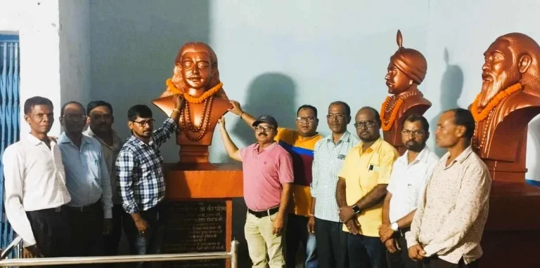 BSP-SC-ST-Employees-Association-explodes-bomb-on-Tribal-Day