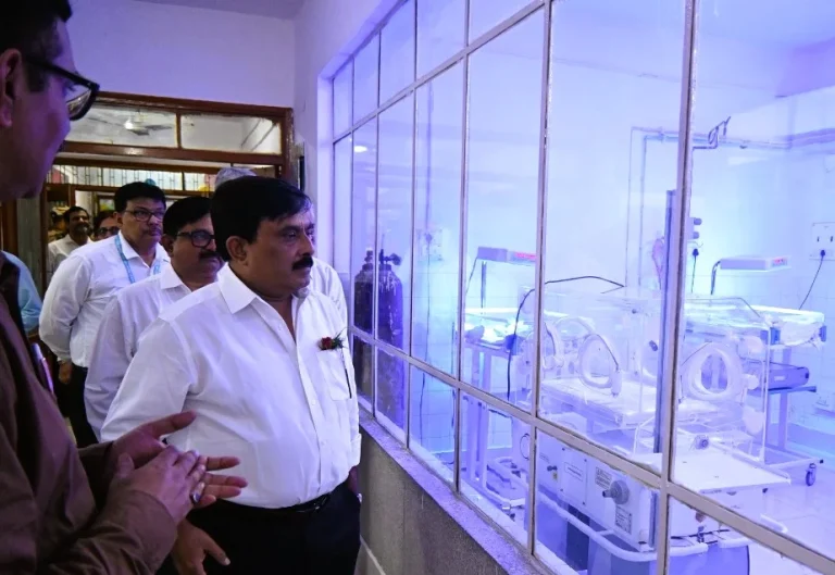 Bokaro-Steel-Plant-Gift-of-the-newly-renovated-Neonatal-Intensive-Care-Unit-NICU-at-BGH