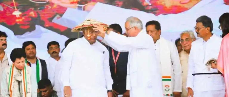 Congress-President-Mallikarjun-Kharge-Nehru-Patel-increased-public-sector-with-Bhilai-Steel-Plant_-M