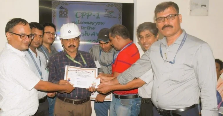 Employees-of-Rourkela-Steel-Plant-did-wonders-all-honored-in-turn