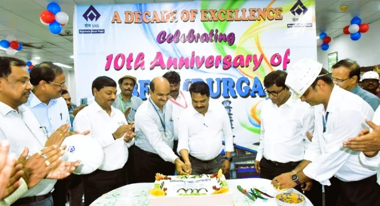 Rourkela-Steel-Plant-Blast-Furnace-5-Durga-celebrated-10th-birthday-cut-cake-smiling-faces