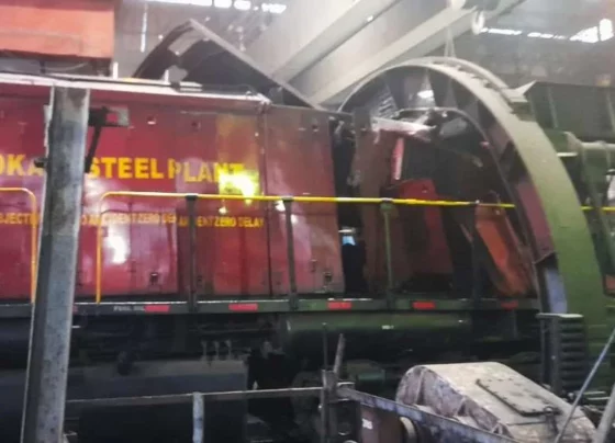 Accident in Bokaro Steel Plant, railway wagon stuck in tippler, trouble on raw material