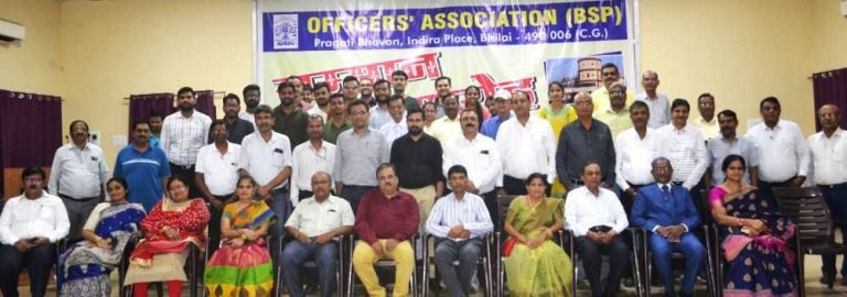 BSP-OA-bid-farewell-to-officers-retired-from-Bhilai-Steel-Plant-in-August-and-September
