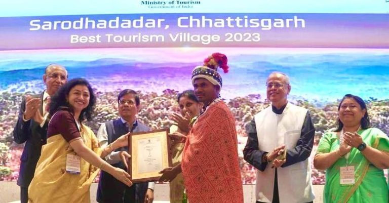 Best-Tourism-Village-Chhattisgarh-gets-new-identity-in-the-field-of-rural-tourism-faces-blossom-with-the-award-1