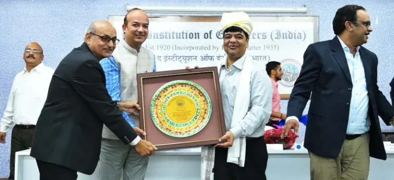 Bhilai-Steel-Plants-DIC-Anirban-Dasgupta-receives-Life-Time-Engineering-Excellence-Award-1