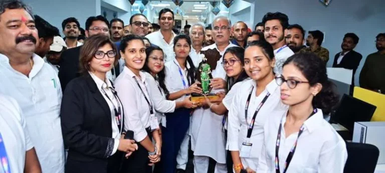 CM-Bhupesh-Baghel-gifts-indoor-stadium-and-BPO-center-worth-Rs-3-crore-500-youth-will-get-employment-3