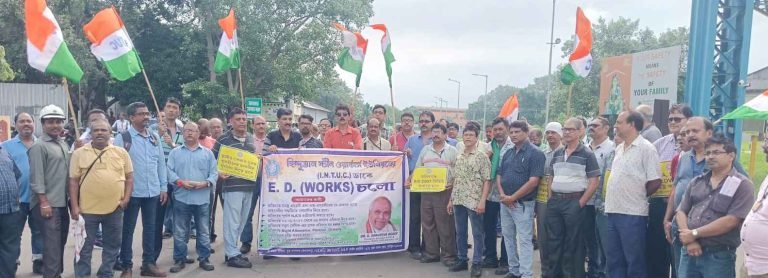 Durgapur-Steel-Plant-DSP-INTUC-protests-over-bonus-NJCS-and-local-issue-1