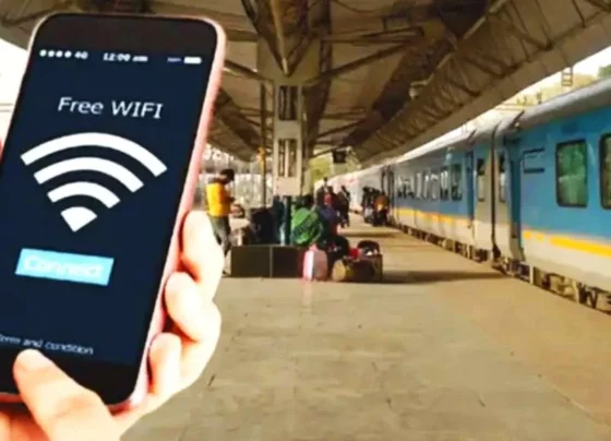 Free high speed Wi-Fi for half an hour at 82 railway stations of Bilaspur division, 30 of Raipur division and 91 of Nagpur division