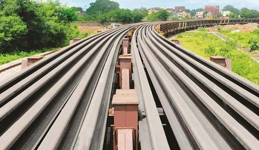 SAIL NEWS: दुनिया की सबसे लंबी रेल पटरी बनाने वाले BSP यनिवर्सल रेल मिल ने रचा कीर्तिमान