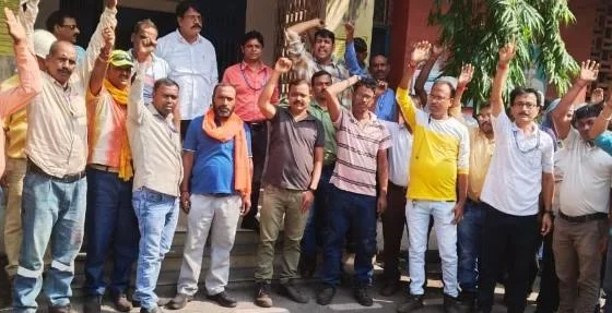 85000 bonus in Coal India, SAIL employees raised their voice, Bokaro employees protested