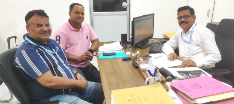 Bokaro-Steel-Plant-Officials-knocked-on-the-door-of-CGM-on-recent-incidents-in-BSL-Township