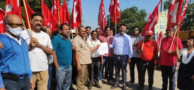 SAIL-Bonus-Bonus-will-not-be-more-than-Rs-28-thousand-protest-started-in-BSP-Salem-DSP-ASP-Rajhara-RSP