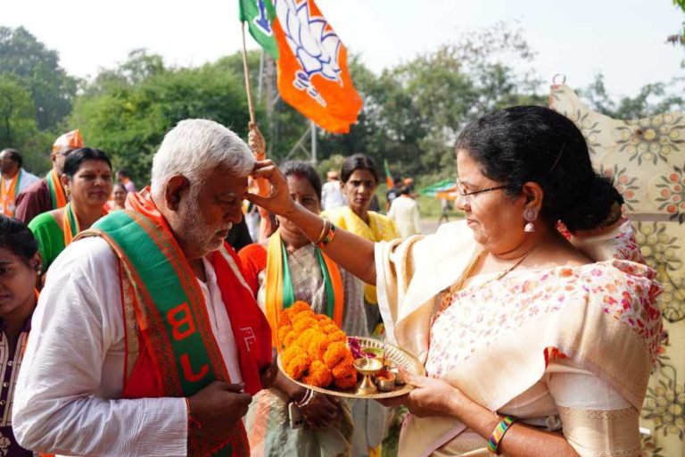 Bhilai-Nagar-seat-Pandeyji-wants-to-win-know-what-is-happening