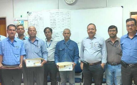 Personnel in the Refractory Engineering Department of Bhilai Steel Plant received Karma Shiromani Award