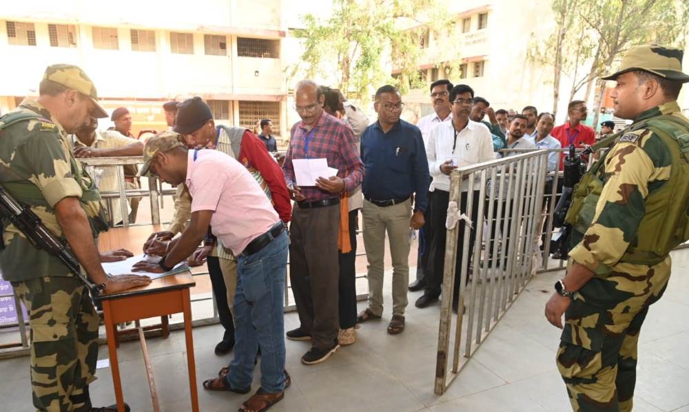Assembly Elections 2023: मतगणना से एक दिन पहले तक दुर्ग जिले में आया 7792 डाकमत, 9 बजे से आएगा रुझान