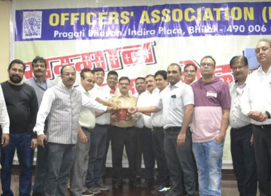 BSP OA bid farewell to retired officers from Bhilai Steel Plant