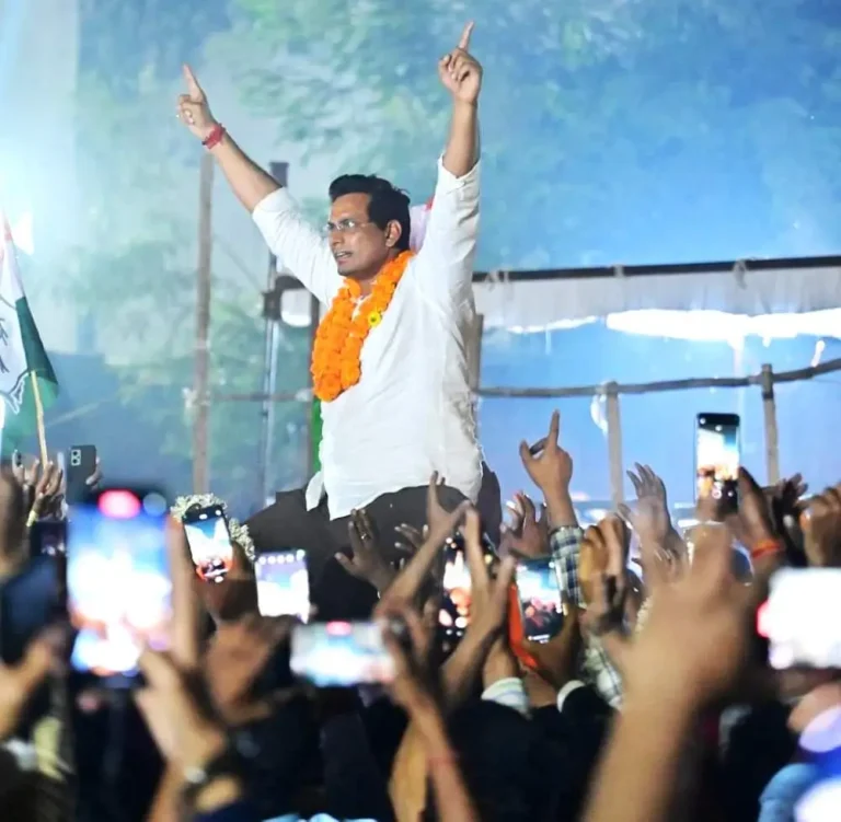 BSP-employees-took-revenge-from-BMS-on-50-grams-of-gold_-arrears_-bonus_-won-the-battle_-Pandeyji-lo
