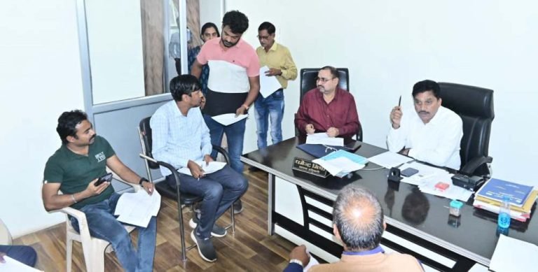 Bhilai-News-Bhilai-Municipal-Corporation-will-make-toilets-better-by-upgrading-them-clean-toilet-campaign-started