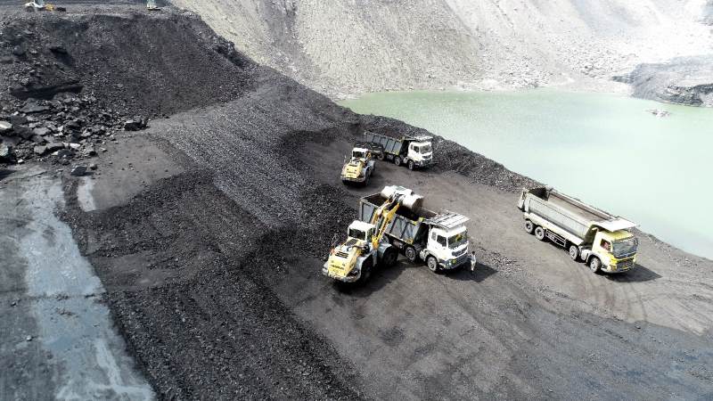 Coal News: नवंबर में कोयला प्रोडक्शन 37% और डिस्पैच 55% बढ़ा