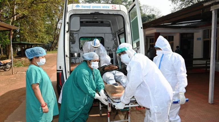 Patient-of-new-variant-of-Corona-reaches-Sector-9-hospital-stir-due-to-mock-drill