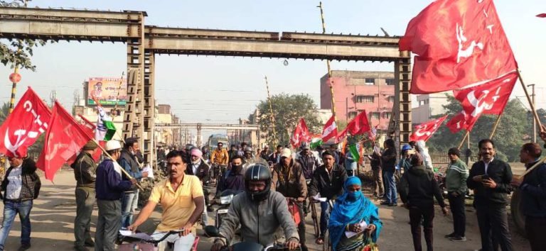 SAIL-Chairman-said-Issues-will-be-resolved-in-the-NJCS-meeting-on-January-4-here-BSP-personnel-gave-warning-at-Khurshipar-Gate