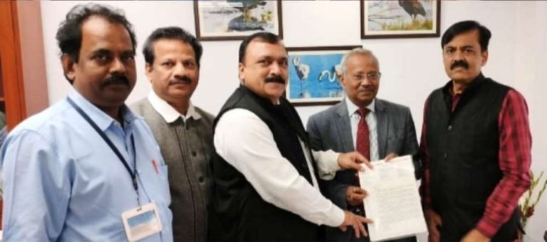 SEFI-brainstorms-with-Steel-Secretary-MP-on-strategic-merger-of-PSU-steel-factories