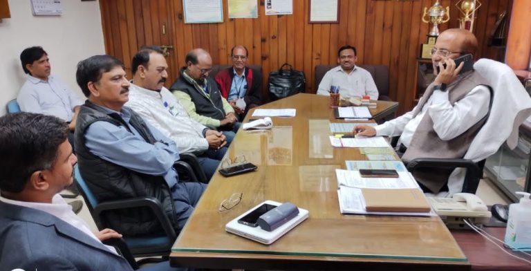 Bhilai-Steel-Plant-SC-ST-Employees-Association-raised-the-issue-with-CGM-got-assurance-to-solve-it