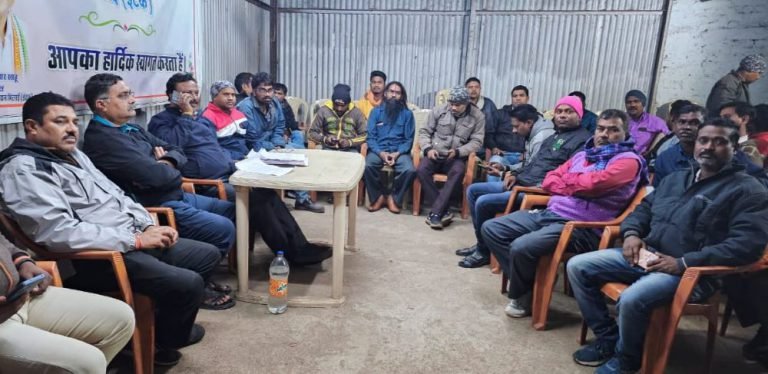 Big-News-MoU-signed-between-Bhilai-Steel-Plant-Indian-Postal-Bank-and-Bajaj-Finance-now-insurance-of-Rs-10-lakh-for-workers