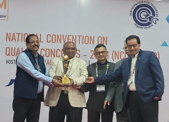 Former CGM of Bhilai Steel Plant GP Singh, Senior Manager Satyawan Nayak received awards, Bhubaneswar Chapter got the best QCFI award