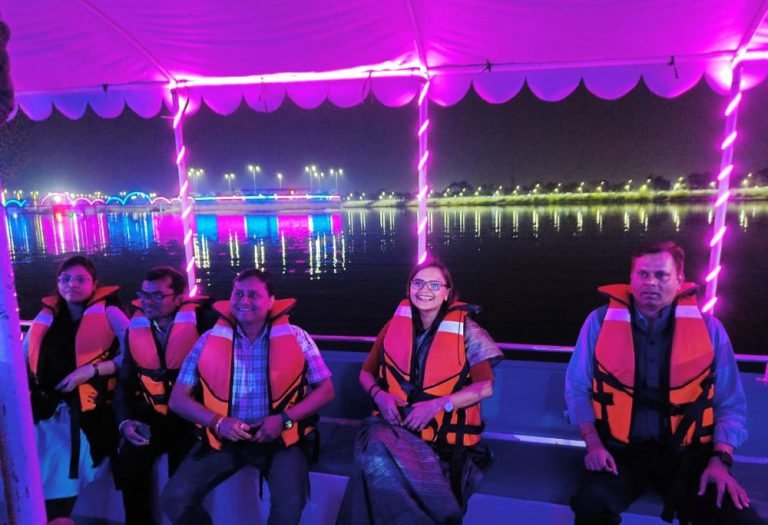 If-you-want-to-enjoy-fun-and-Chhattisgarhi-food-then-come-to-the-island-of-Thagada-Dam-in-Durg-district