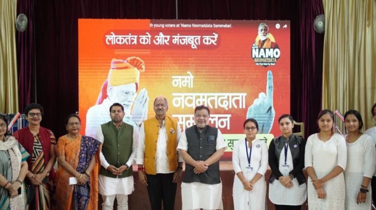 Lok-Sabha-Elections-2024-PM-Modi-virtually-addressed-new-voters-at-5000-places