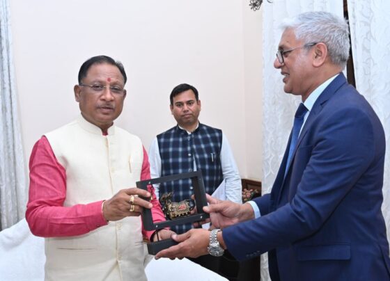 SECL CMD Dr Prem Sagar Mishra met the Chief Minister, revenue of Rs 6000 crore will be collected