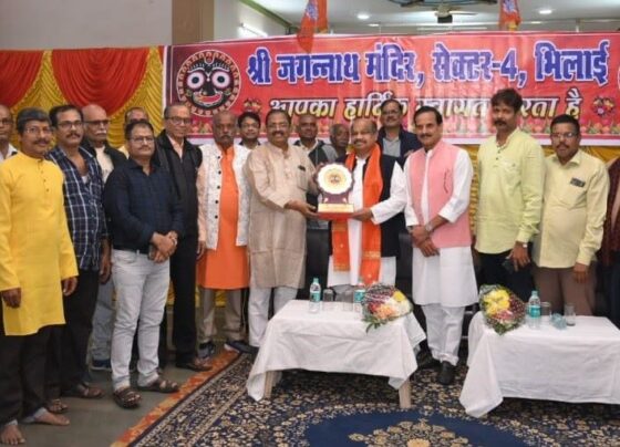 Shri Jagannath Samiti Sector 4 honored MLA Purandar Mishra