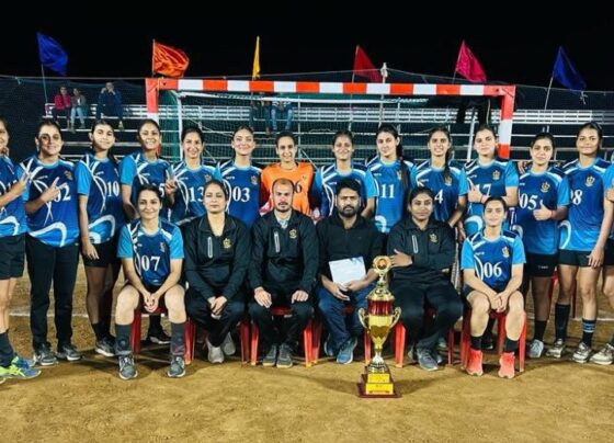 35th National Federation Cup Handball Tournament: Railway women's handball team won gold medal, 4 daughters of South East Central Railway did wonders
