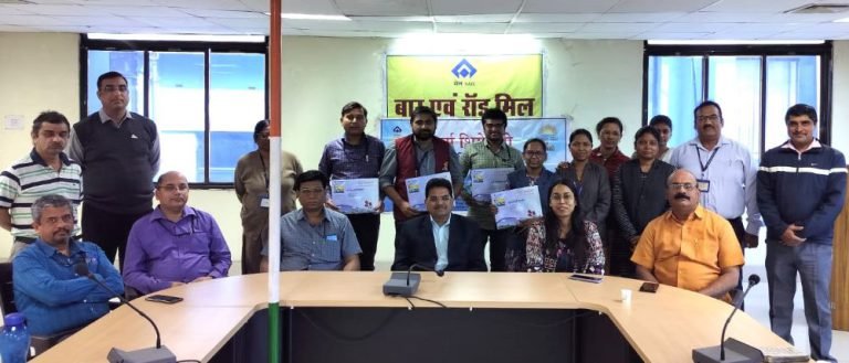 BSP-BRM-officers-and-employees-received-Shiromani-Award