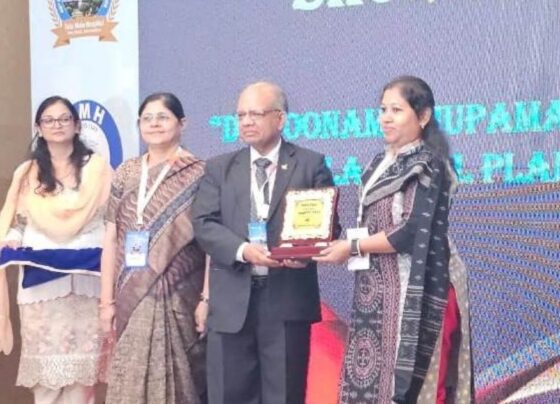 Doctors of Rourkela Ispat General Hospital did wonders, won award in Tata Hospital Jamshedpur