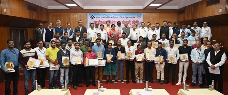 ED-Works-Skill-Trophy-Competition-BSP-employees-get-up-to-Rs-5000-with-trophy