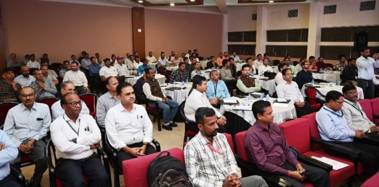 Experts-of-NSPCL-SBPDCL-BPSCL-ISP-BSP-RSP-and-DSP-gathered-in-Bhilai-Steel-Plant-read-details