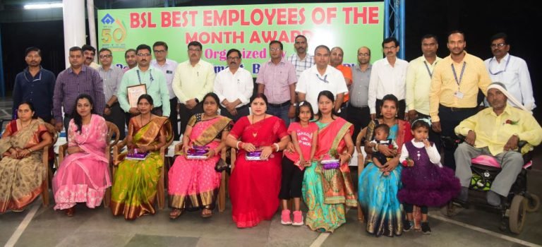 Bokaro-Steel-Plant-News-Best-Employee-of-the-Month-Award-see-the-face