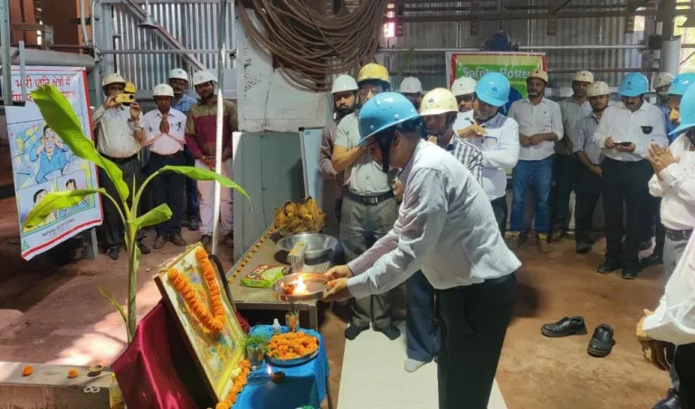 Gift-of-Belt-Conveyor-J8C1-to-OHP-of-Bhilai-Steel-Plant