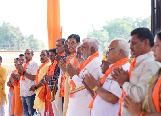 Ram Navami 2024: Flag bearers honored by Prem Prakash Pandey, more than 1100 flag bearers will be seen in shobhayatra