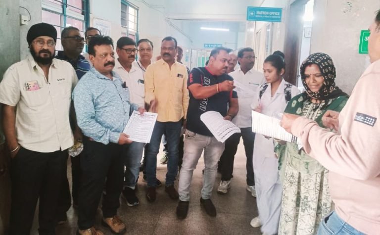 SAIL-employees-suffer-loss-of-more-than-Rs-1-thousand-every-month-Bhilai-BMS-protest-on-March-6-at-Boria-Gate